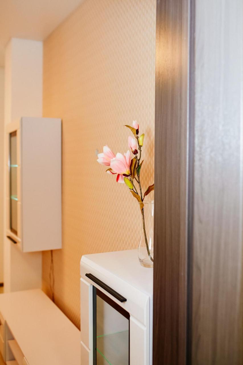 семицвіт Apartment