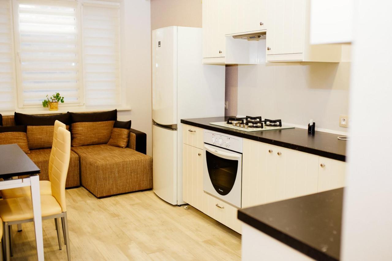 семицвіт Apartment